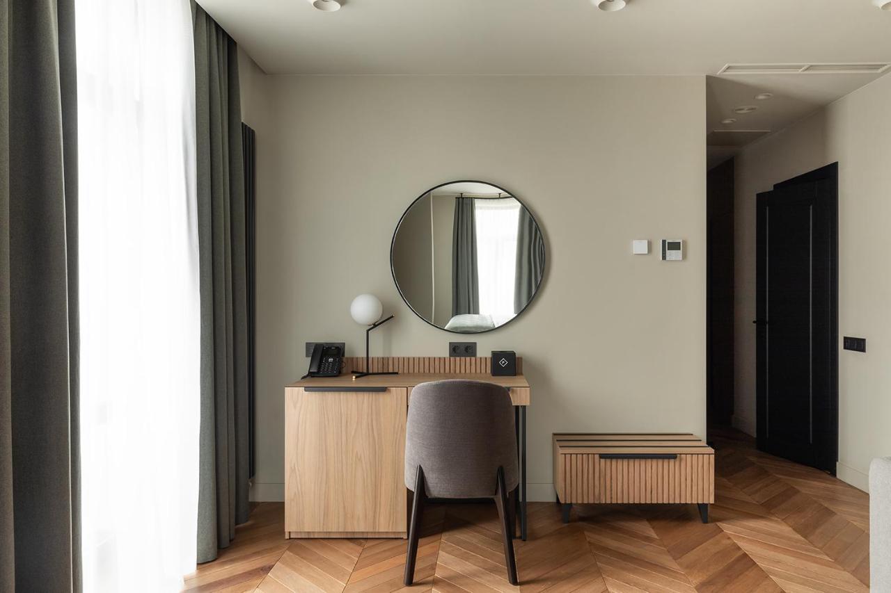 Potocki Boutique Hotel Хмельницкий Экстерьер фото