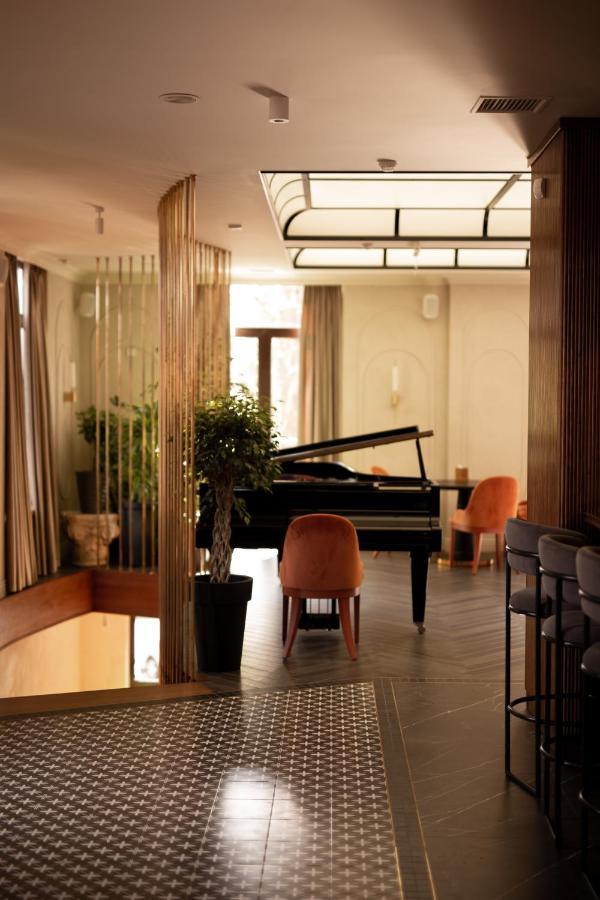 Potocki Boutique Hotel Хмельницкий Экстерьер фото