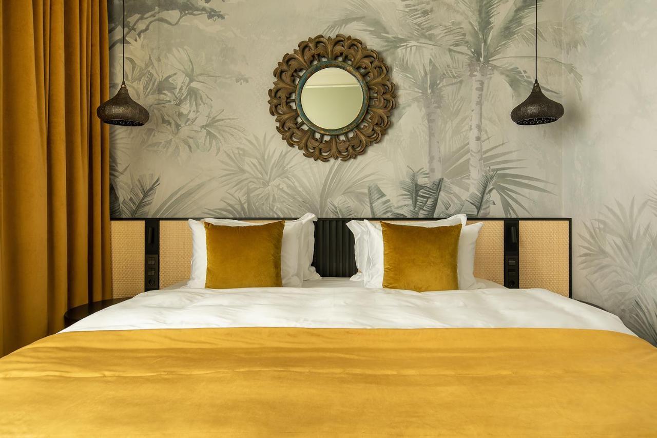 Potocki Boutique Hotel Хмельницкий Экстерьер фото