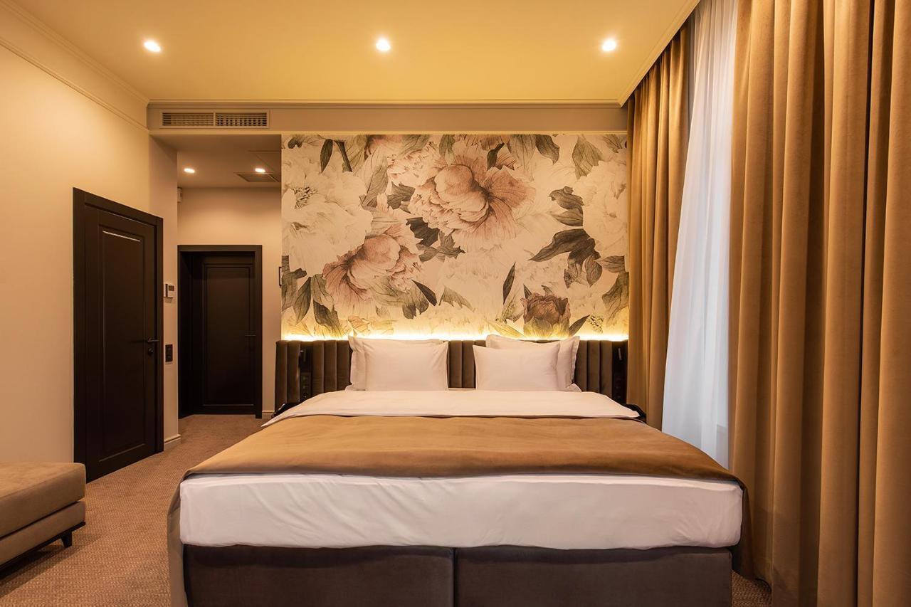 Potocki Boutique Hotel Хмельницкий Экстерьер фото