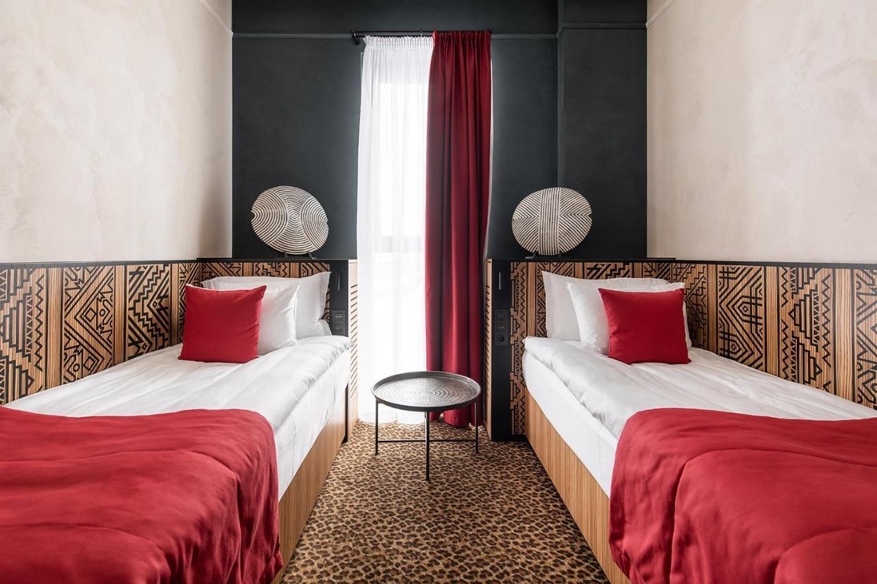 Potocki Boutique Hotel Хмельницкий Экстерьер фото